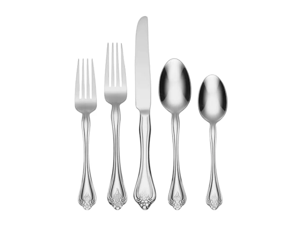 Boutonniere 45 Piece Everyday Flatware Set