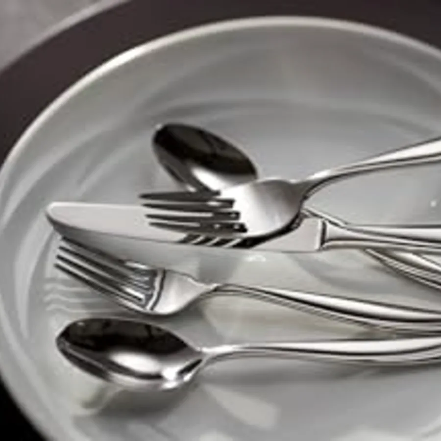 Camlynn Everyday Flatware 4-Piece Salad Forks view 3