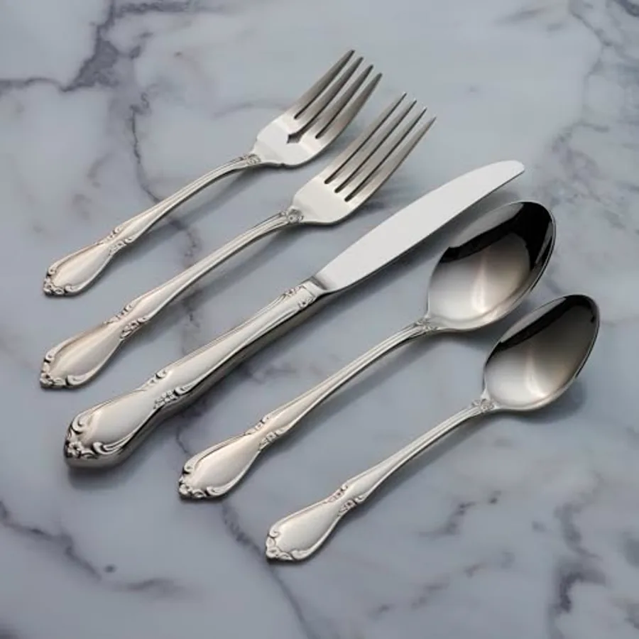 Chateau Fine Flatware Dinner Knives Set view 3