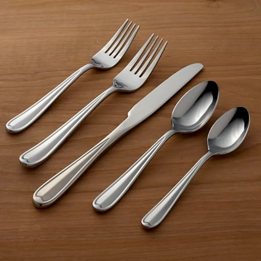 Dylan 42 Piece Everyday Flatware view 3
