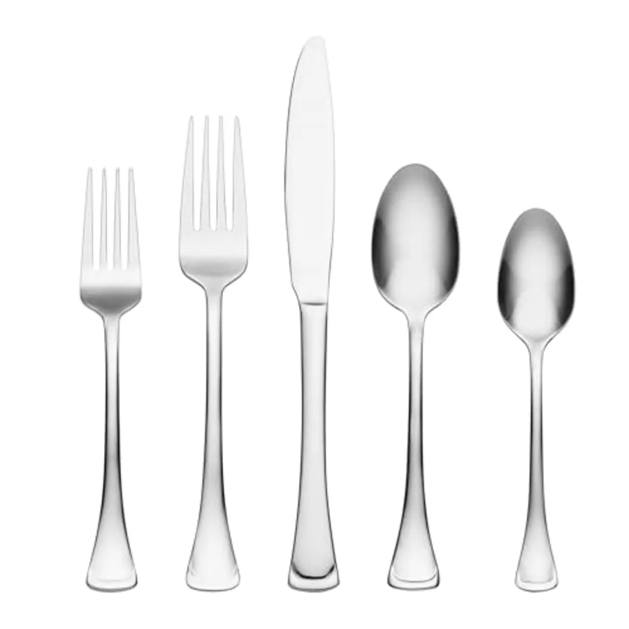 Emma Everyday Flatware Dinner Fork view 3