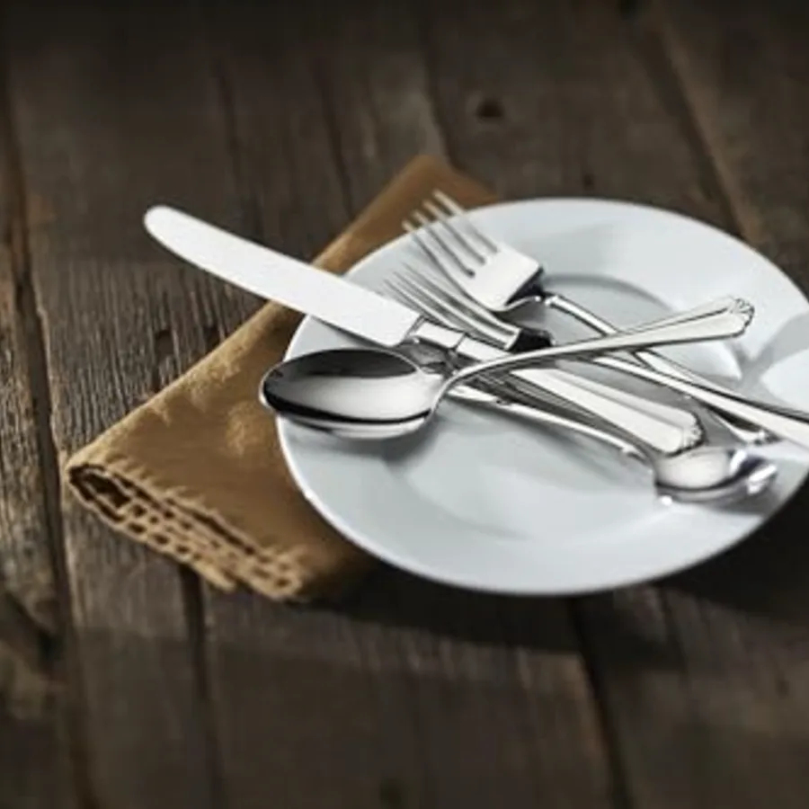 Juilliard Fine Flatware 4-Piece Teaspoon Set view 3