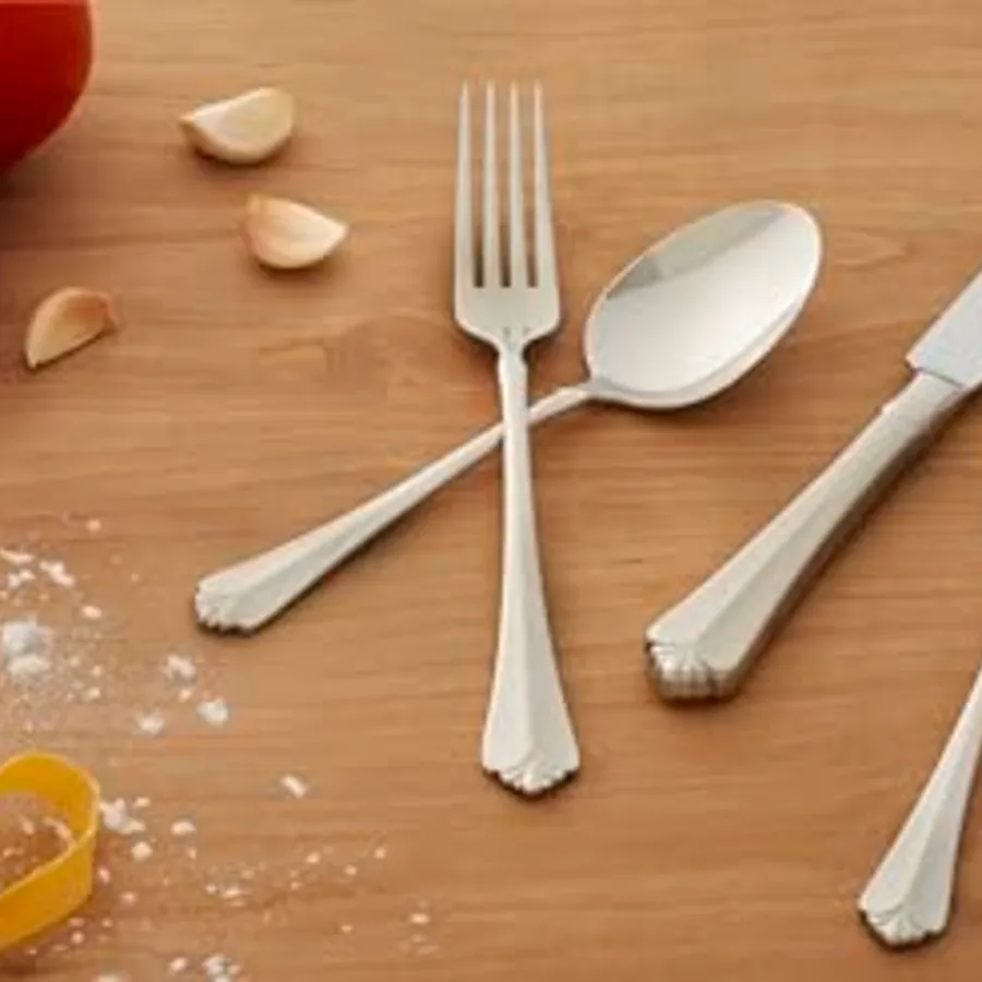 Julliard Flatware Set of 4 view 3