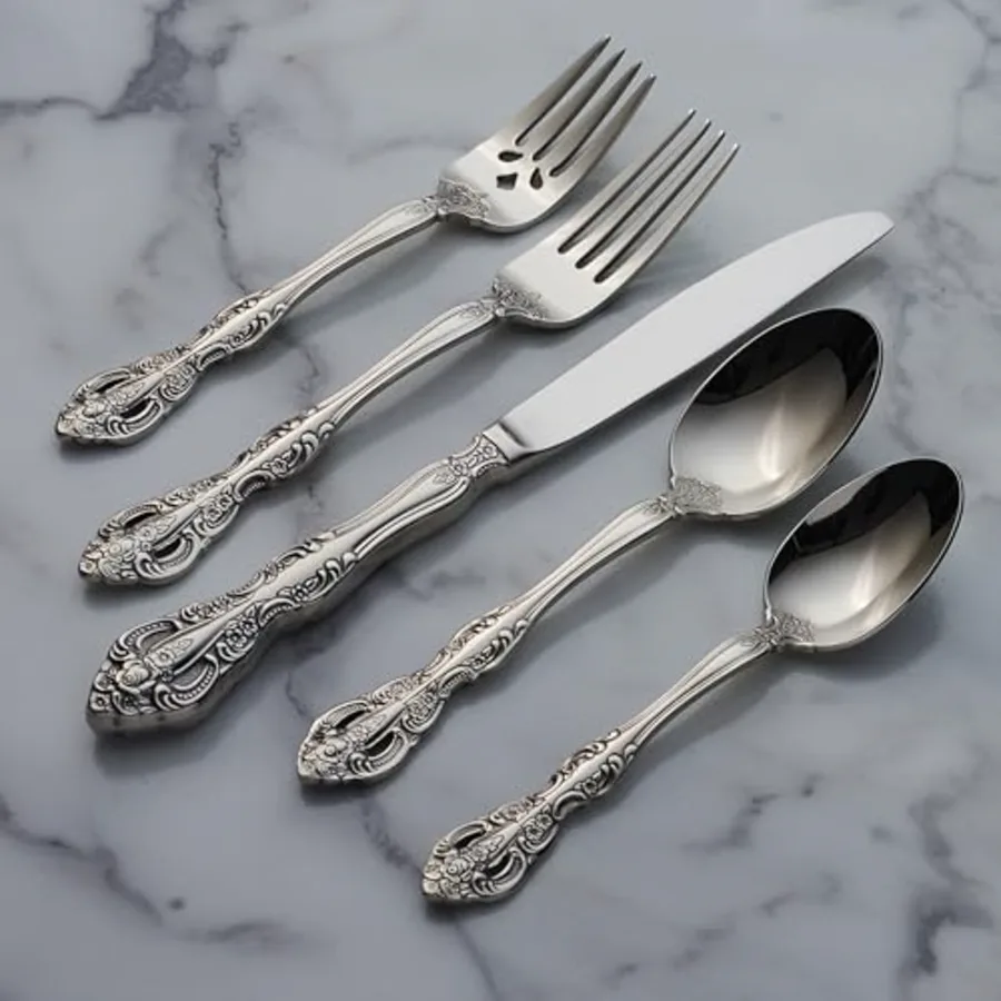 MICHELANGELO SALAD FORK (288) view 3
