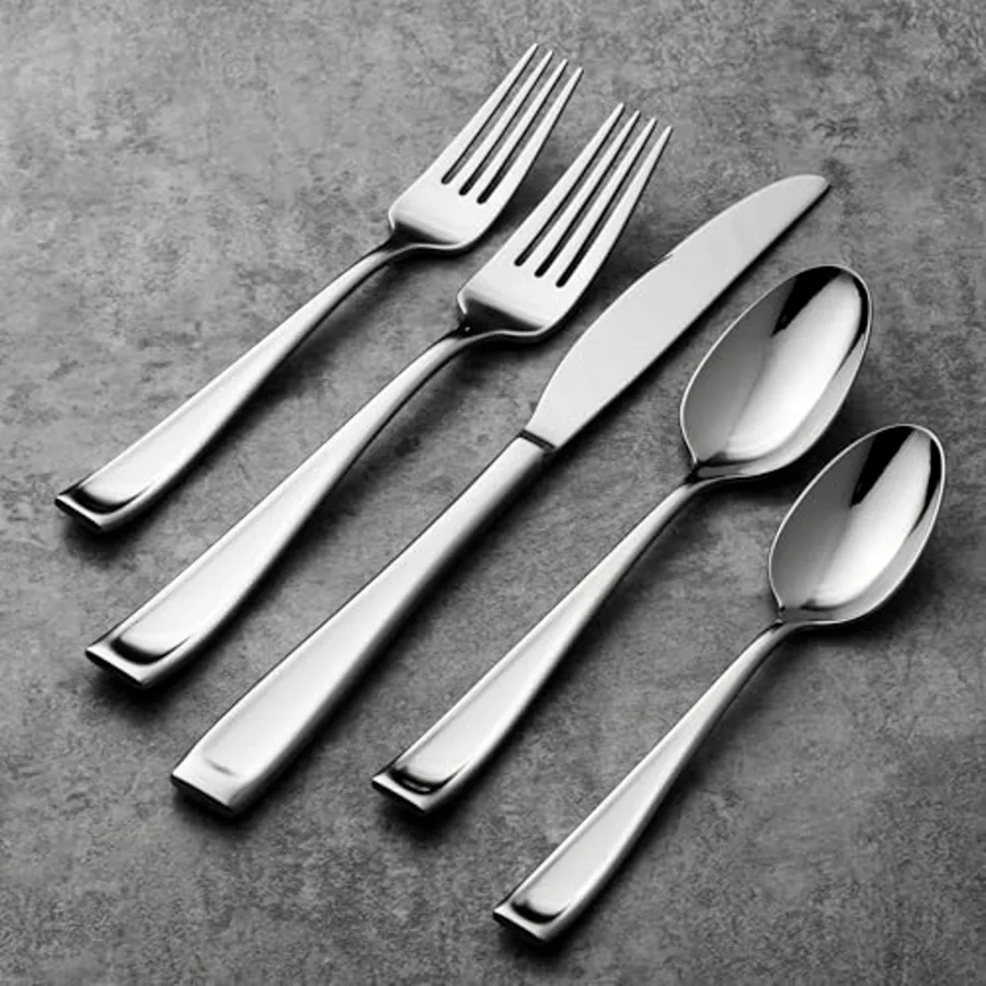 Moda Fine Flatware Dinner Forks Set view 5