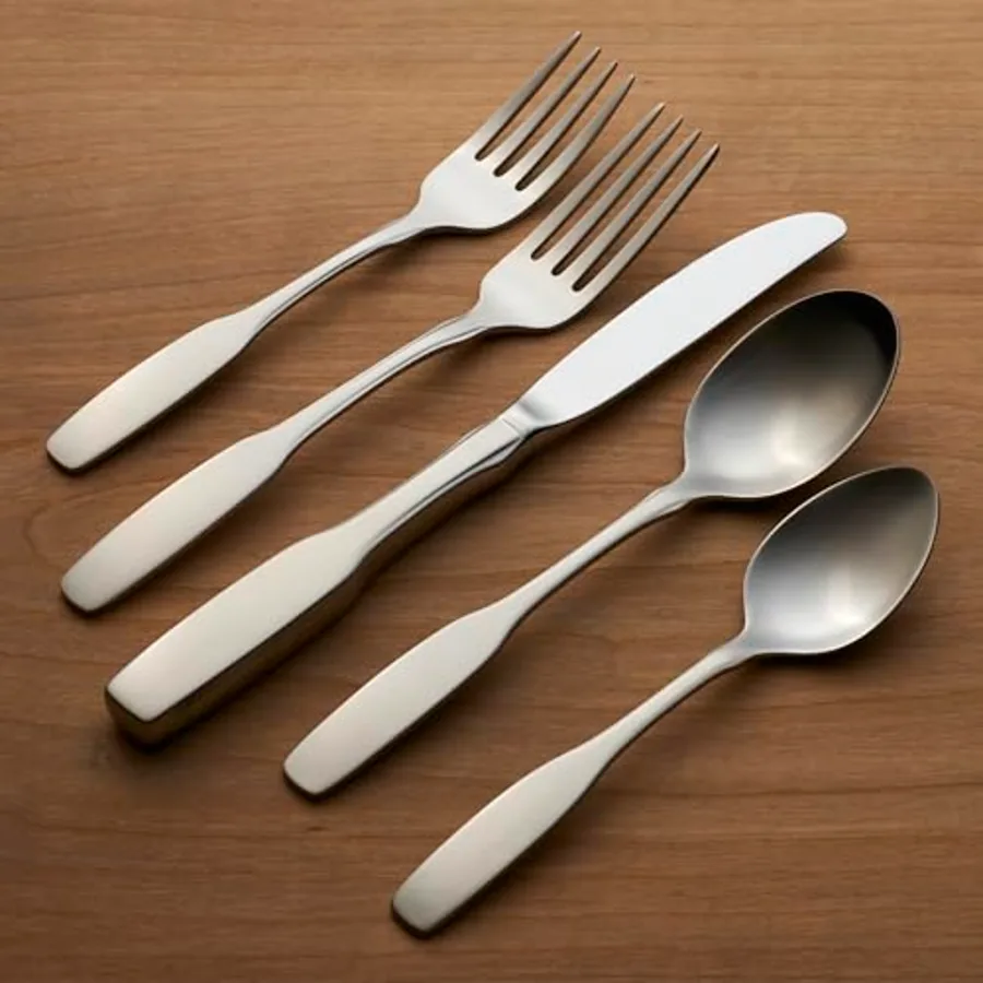 Paul Revere 5 Piece Fine Silverware Place view 2