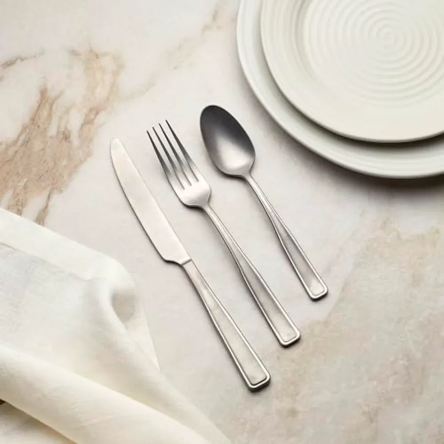 Reid Vintage Tumbled 20 Piece Flatware Set view 3