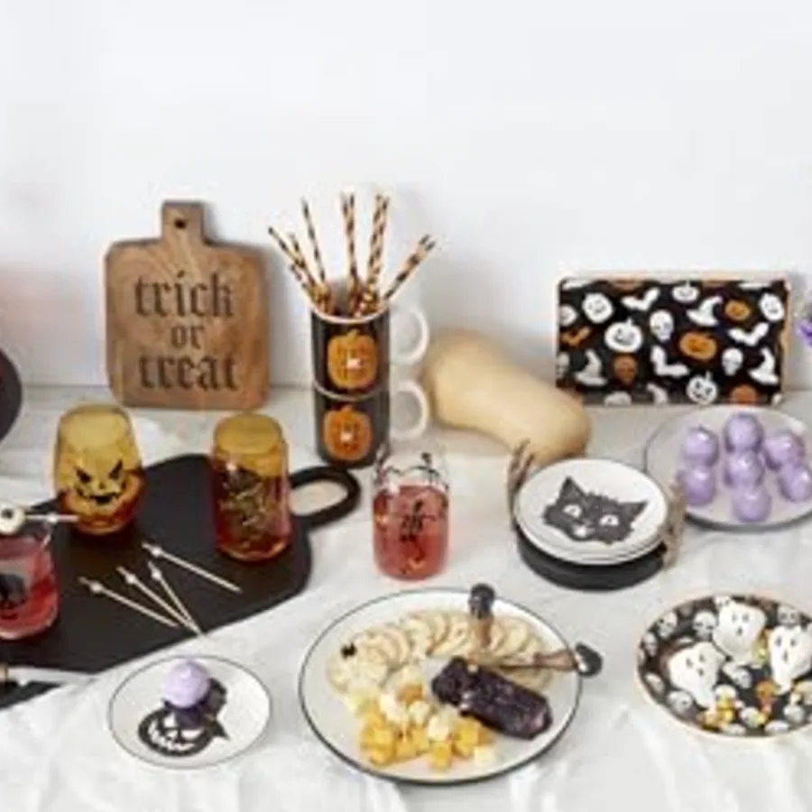 Serveware Vintro Halloween Hors D'Oeuvres Tray view 4
