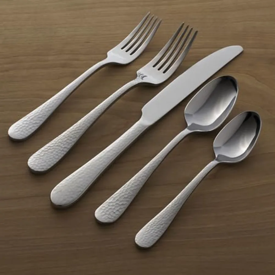 Tibet 45 Piece Everyday Flatware Set view 5