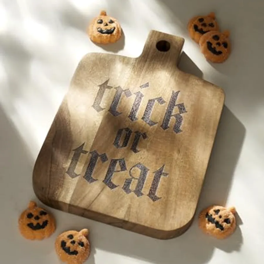 TrickorTreat Serveware Trick-or-Treat Cheese Board view 3