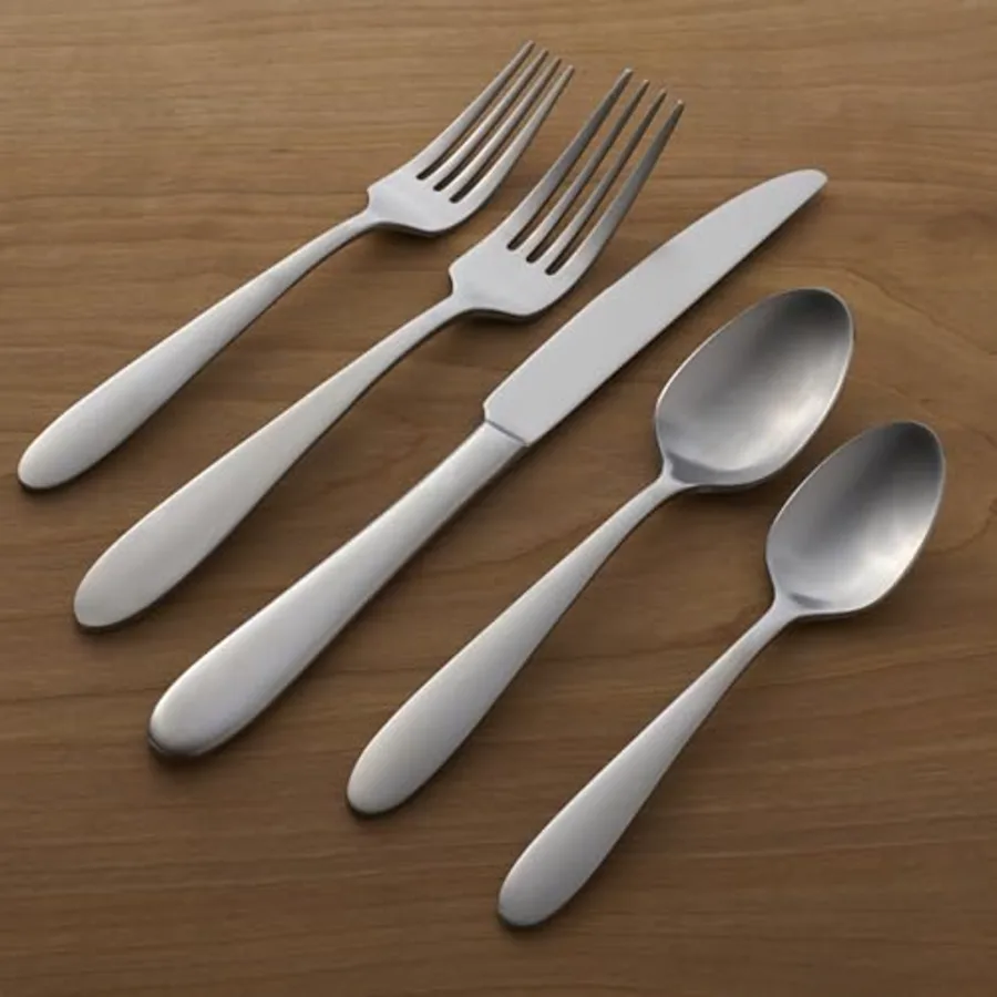 Vale Everyday Flatware Dinner Spoons Set Of 6 view 5