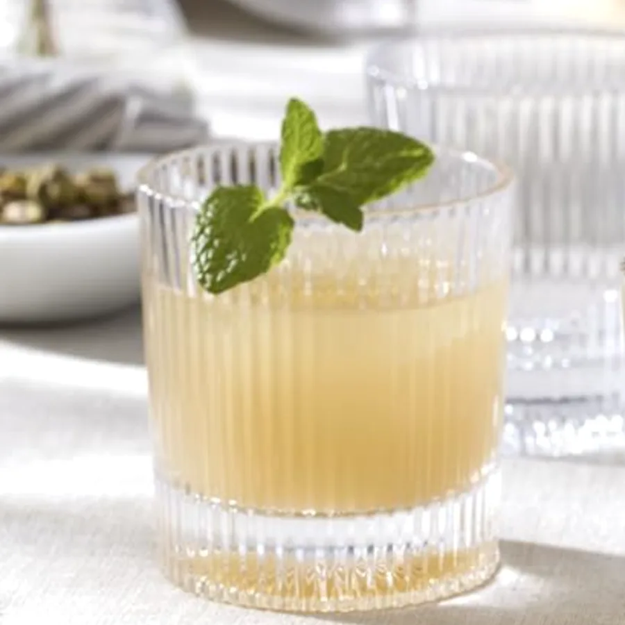Wallingford Double Old Fashioned Glasses view 5